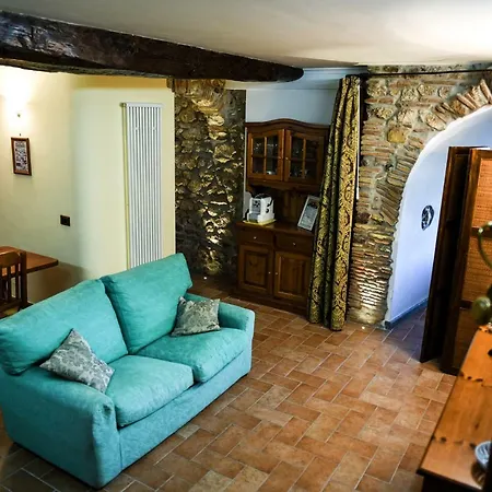Casa Mary Di Apricus Casa vacanze *